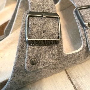 Birkenstock Unisex Arizona Happy Lamb Sandal